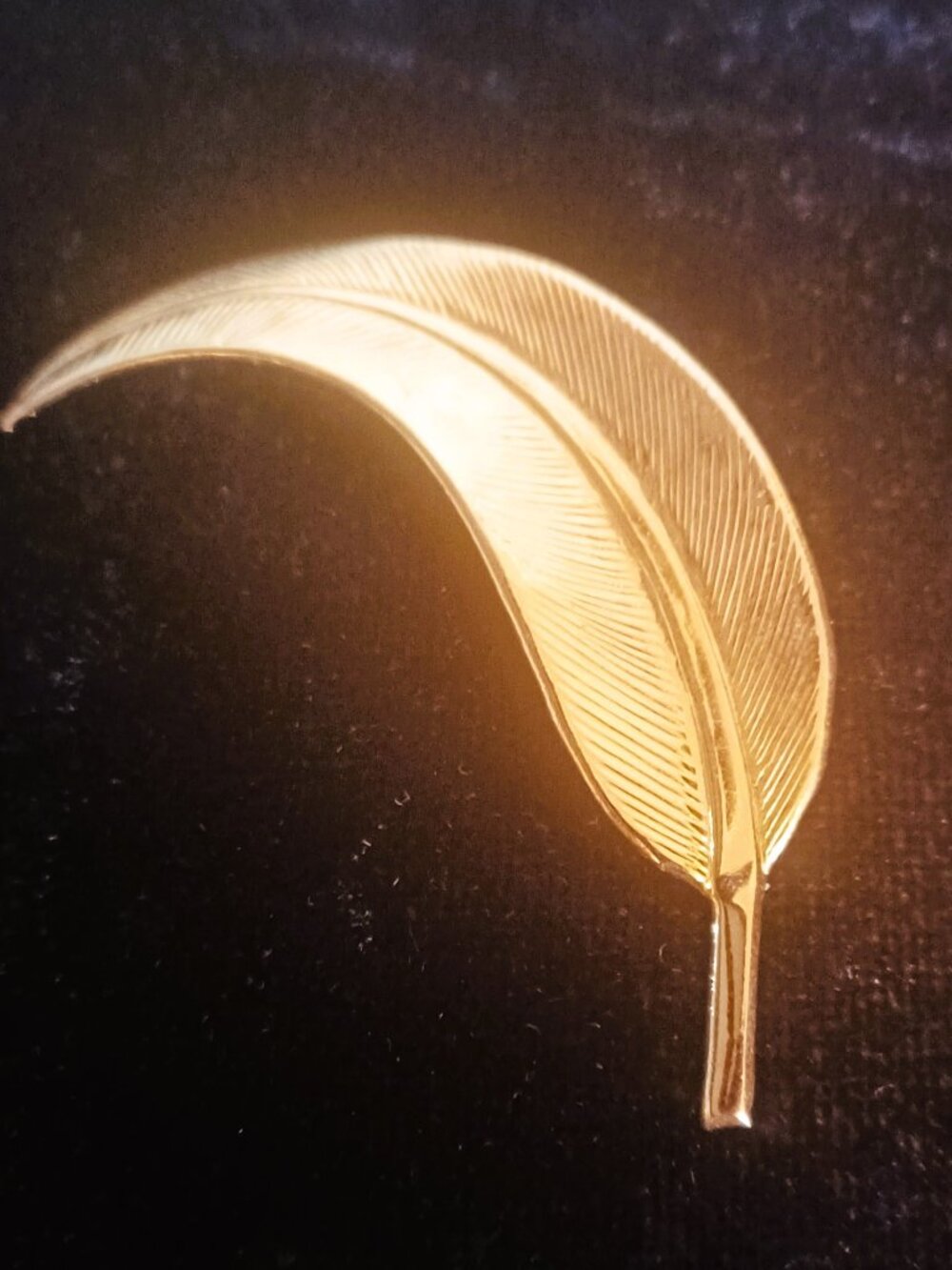 Gold Leaf Brooch Vintage